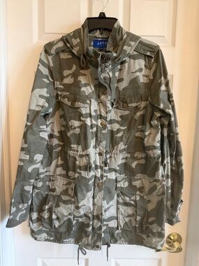Apt. 9 Olive & Light Khaki Camo Anorak Jacket